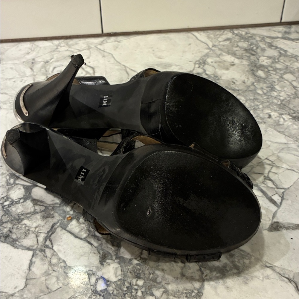MICHAEL Michael Kors Black Croc-Embossed Platform Slingback Heels - Picture 11 of 16